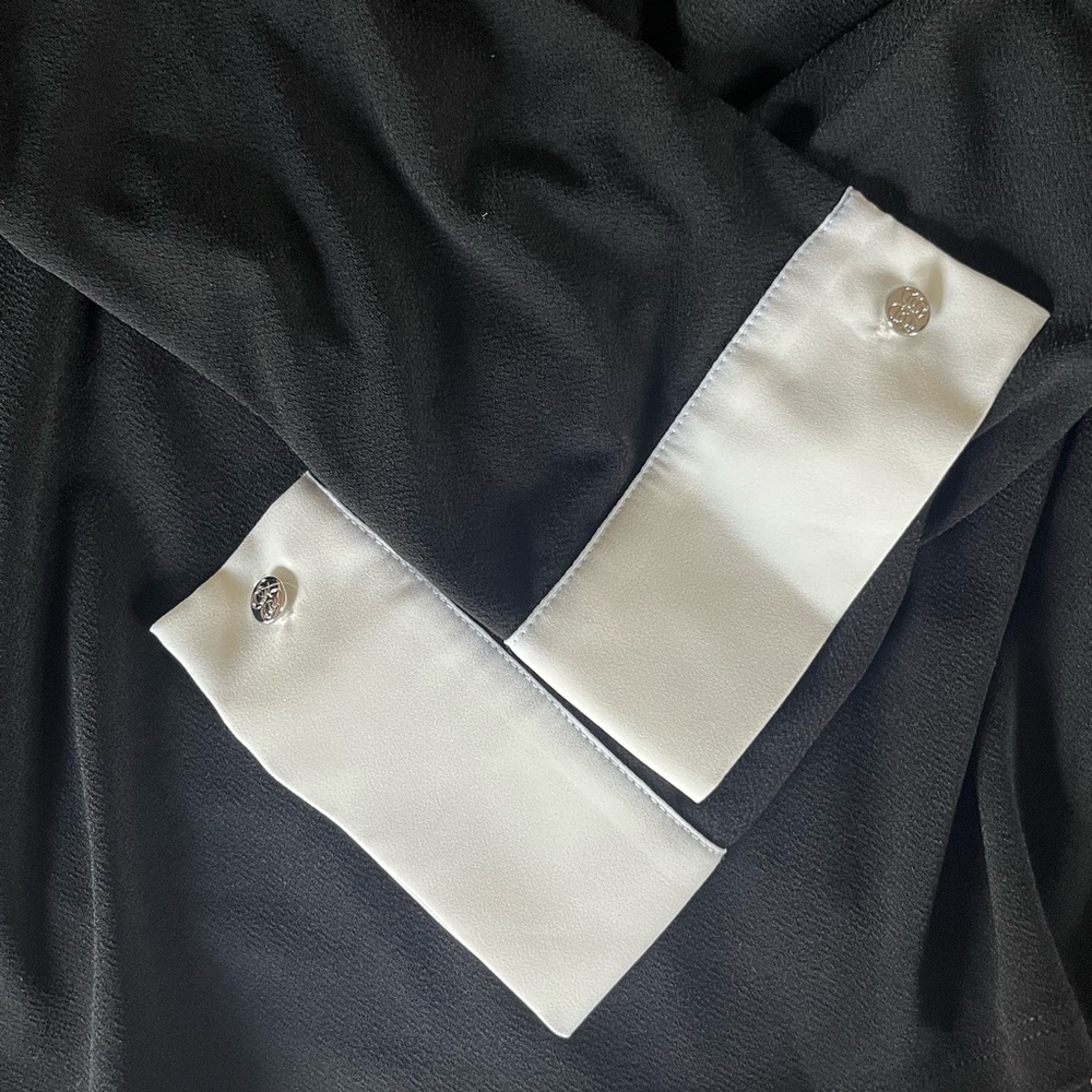 CeCe Women’s Black Long Sleeve Top White Peter Pan Collar Contrast Cuffs Size M - Picture 6 of 7